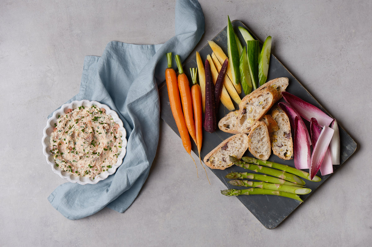 Smoked keta salmon rillettes with crusty bread and crudités
&ndash; Leap Wild Fish